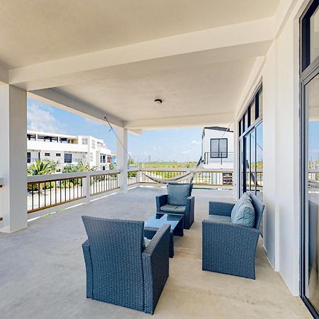 Villa Sea Lux San Pedro  Kültér fotó